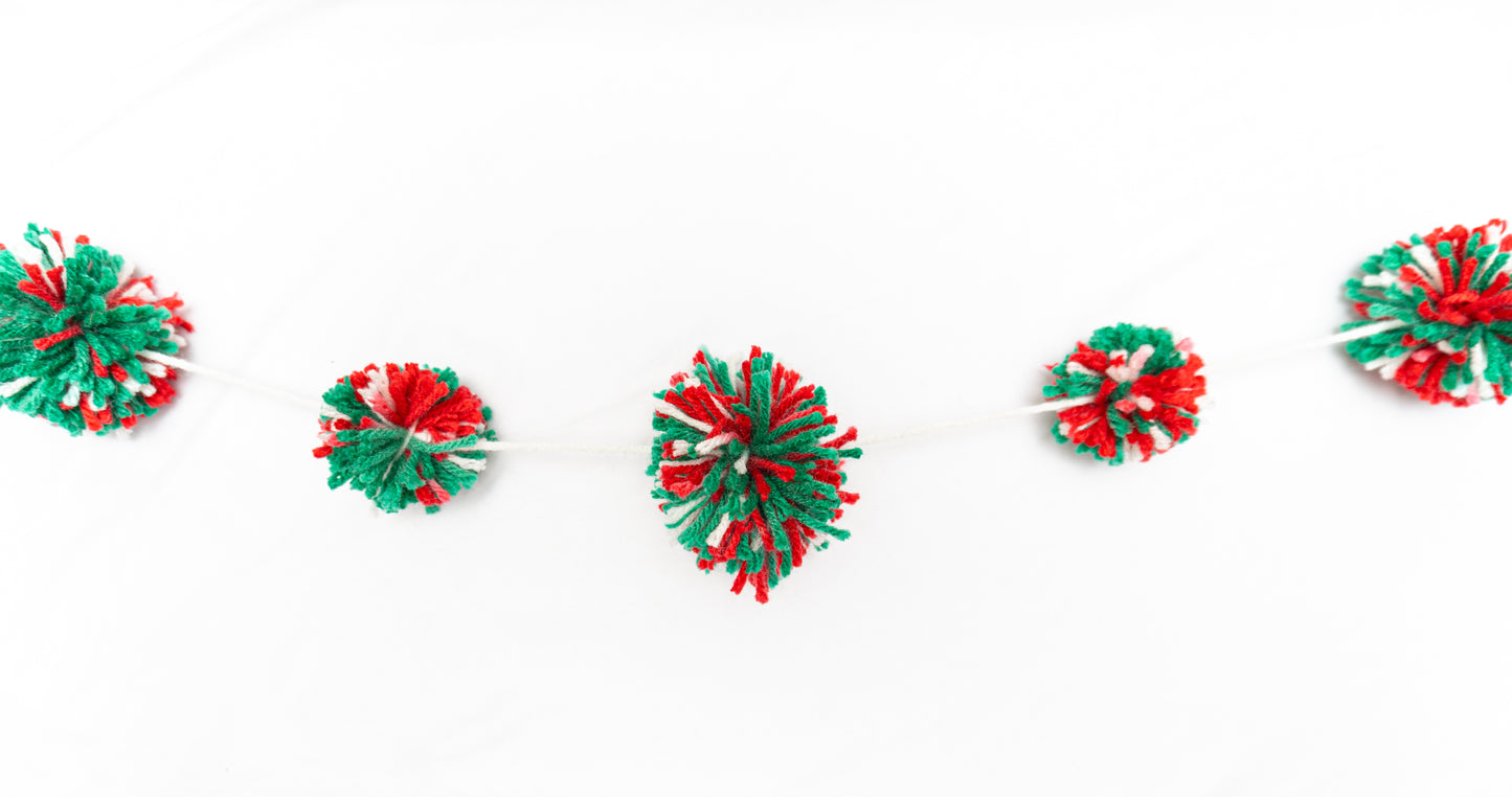 Christmas Cheer Garland
